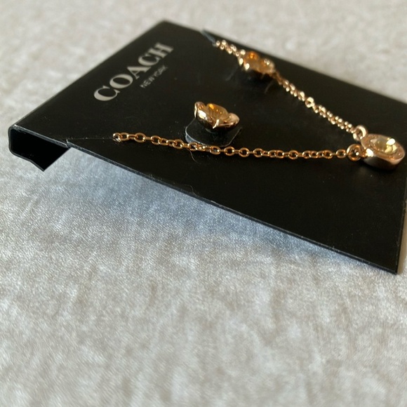Coach: Rose Gold Jewelry Set- Necklace & Earrings - Picture 8 of 12